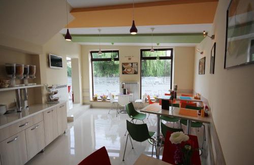 Rosiorii de Vede Casa | Pensiunea President City