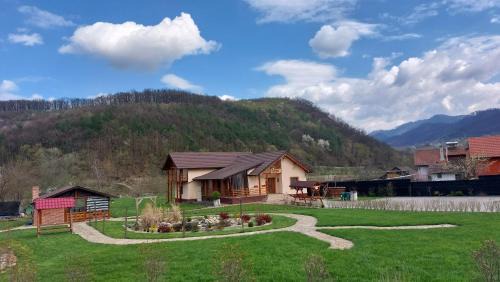 Beriu Casa | Pensiunea Romosan