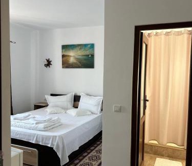 Razim Lake Casa | Pensiunea Salcioara