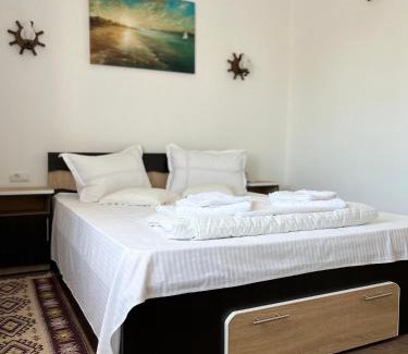 Razim Lake Casa | Pensiunea Salcioara