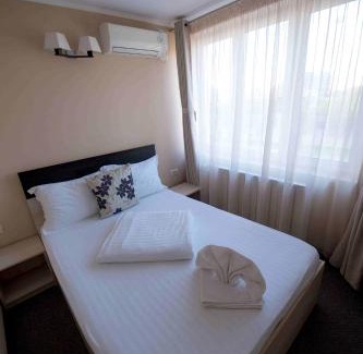 Arad Casa | Pensiunea Sangria Blue