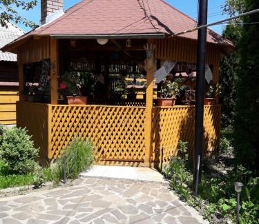 Sieu Casa | Pensiunea Todorica Sergiu