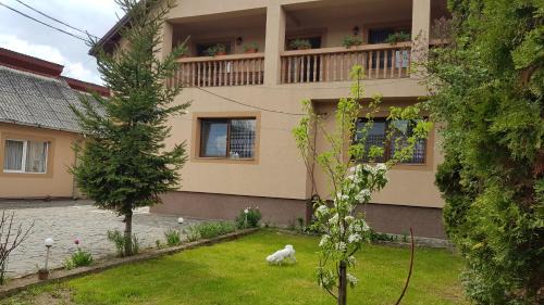 Sieu Casa | Pensiunea Todorica Sergiu