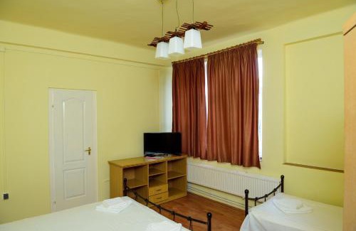 Satu Mare Casa | Pensiunea Tranzit