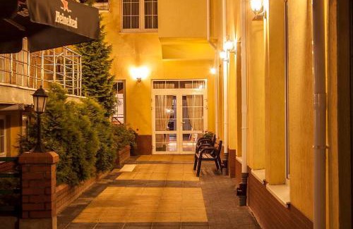 Wloclawek Casa | Pensjonat i Klub Jeździecki Michelin