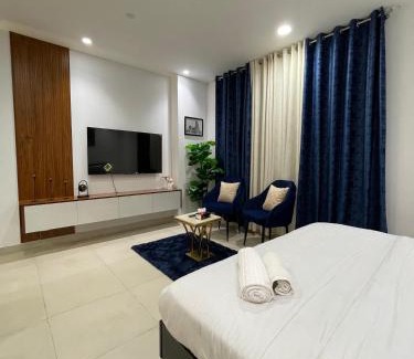 Lahore Apartamento | Penta Square DHA Sapphire Studio Apartment