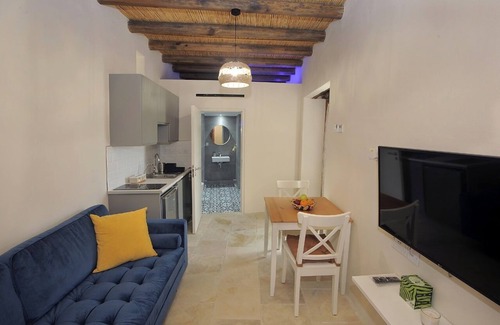 Agios Theodoros Otro | Pentasino Heritage Suites