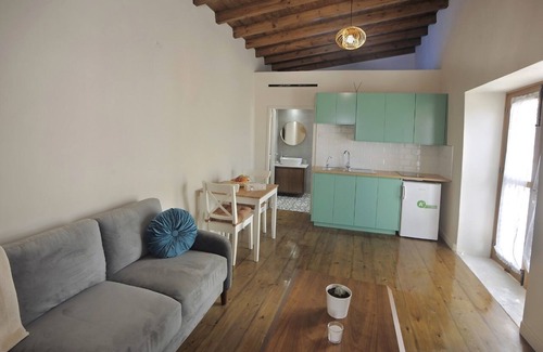 Agios Theodoros Otro | Pentasino Heritage Suites