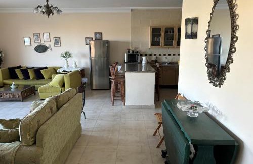 Ad-Dab'ah Casa | Penthouse in La Vista Bay