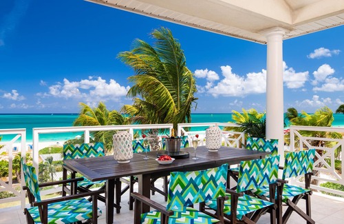 Grace Bay Condominio | Penthouse Suite en el Grandview on Grace Bay