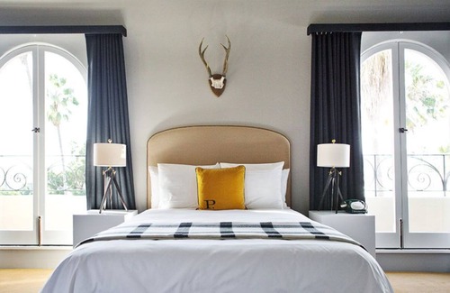 Wilshire Montana Casa | Penthouse 2A at Palihouse Santa Monica, Minutes to Santa Monica Pier Aquarium!