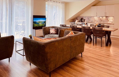 Ellenz-Poltersdorf Apartamento | Penthouse apartment - 1-5 persons - 3 bedrooms