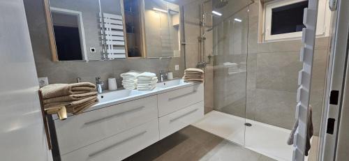 Treffen Apartamento | Penthouse Apartment 1511 Gerlitzen - Ski in -Ski out!