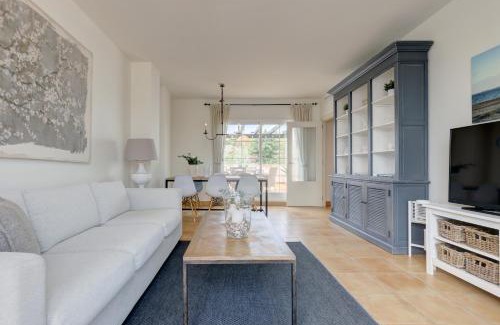 San Roque Apartamento | Penthouse apartment in Alcaidesa