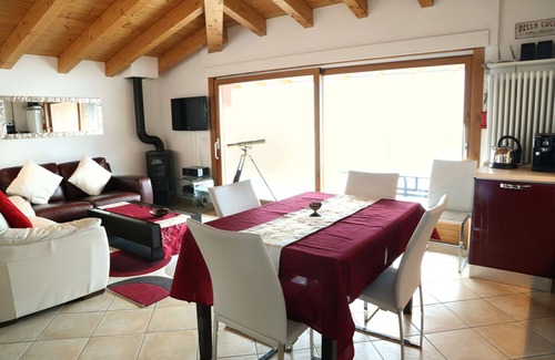 Dorio Apartamento | Apartamento ático en el lago de Como con magníficas vistas al lago y a la montaña