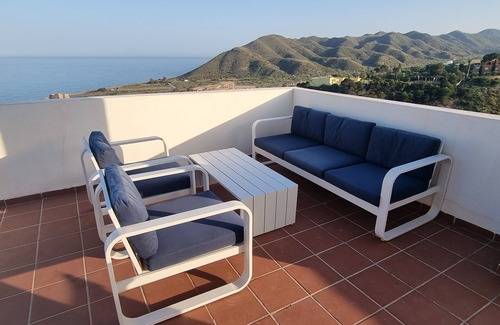 Playa Macenas Apartamento | Penthouse Apartment With Large Terrace Overlooking the sea