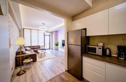Tractorul Apartamento | Penthouse Chic by Landev