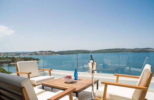 Trogir Apartamento | Penthouse Deep Blue with Pool