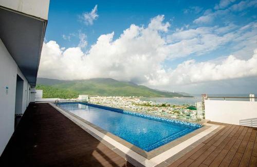 Son Tra Apartamento | Penthouse Duplex 4 bedrooms Ocean View, Rooftop Pool