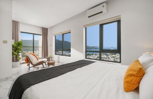 Son Tra Apartamento | Penthouse Duplex 4 bedrooms Ocean View, Rooftop Pool