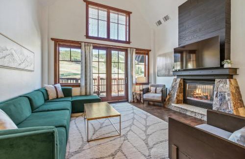 Peak 8 Casa | Penthouse in One Ski Hill