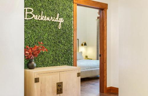 Peak 8 Casa | Penthouse in One Ski Hill