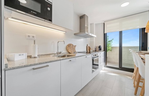 Roques Daurades Apartamento | Ático vistas frontales mar y piscina a 100m playa