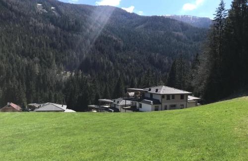 Reichenau Apartamento | Penthouse Skyview im Natur-Erlebnispark Bad Kleinkirchheim