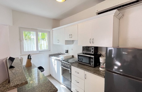 Montellano Apartamento | Penthouse suite in Cabarete on the beach Full kitchen with backyard and BBQ
