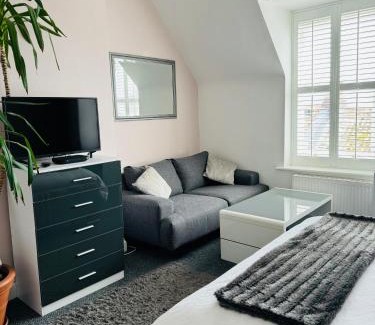 St Leonards-On-Sea Apartamento | Penthouse Suite, Sea View, Close to Shops, Beach and Train