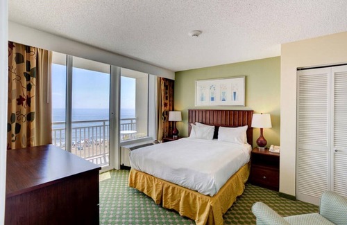 Northeast Virginia Beach Complejo | Penthouse Suite on the Ocean - Hermosas vistas al balcón