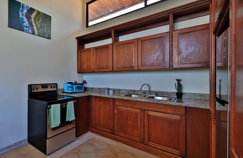Playa Hermosa Villa | Penthouse Suite Whitewater Ocean / Mountain Views