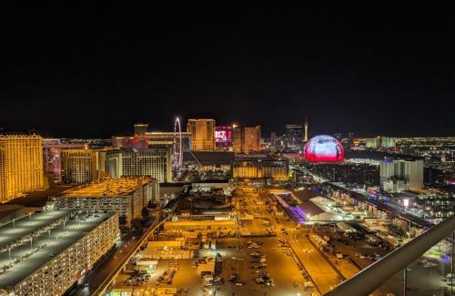 Las Vegas Apartamento | Penthouse Suite with Strip View at The Signature At MGM Grand