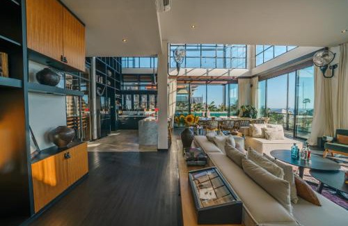 Berawa Apartamento | Penthouse Sunset Seabreeze - 5 stars K Club Penthouse with Seaview Next to Finns