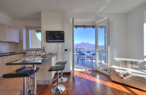 Stresa Apartamento | Penthouse The Magnifique View