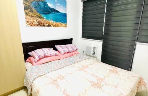 Matandang Balara Apartamento | Penthouse Unit @ 19 floor w/ Balcony. Studio type.