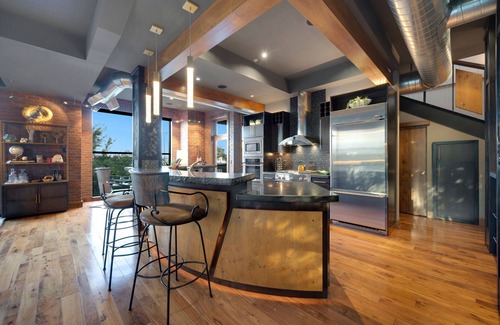 Old Town Casa | Penthouse w/ Mtn Views in the Heart of Old Town