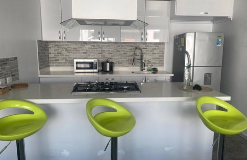 San Jeronimo Apartamento | Penthouse, with pool view, terrace, BBQQ, y jacuzzi.