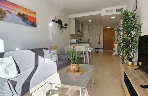 Playa de Vera Apartamento | Atico con piscina privada en solarium, vistas al mar, 65m de la playa, WiFi