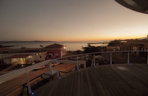 Trinita d'Agultu e Vignola Casa | ático con vistas al mar en una villa de lujo frente al mar en IsolaRossa