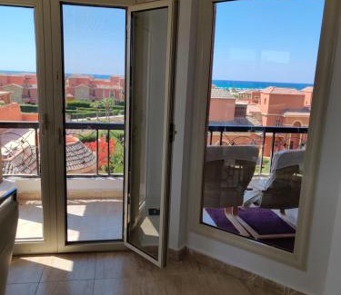 Sidi Abd El-Rahman Chalet De Esquí | Penthouse with Sea view- Blumar Sidi Abdelrahman - Families & Couples only