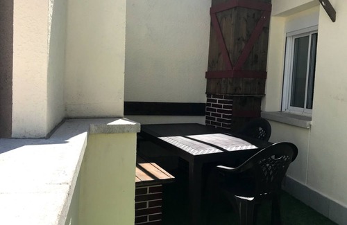 Luanco Apartamento | Ático con terraza en el centro de Luanco