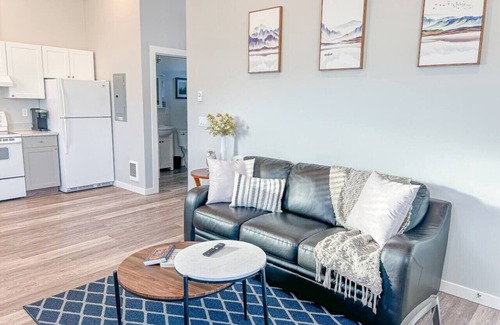 Okanagan-Similkameen Apartamento | Penticton Guesthouse with King Bed