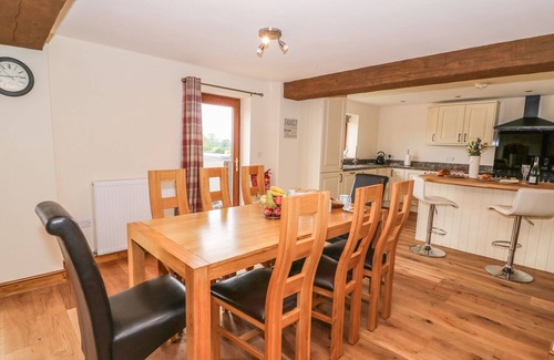 Llanddewi Ystradenny Cabaña | PENTRE FAWR, idónea para niños en Llandrindod Wells, Ref 961035