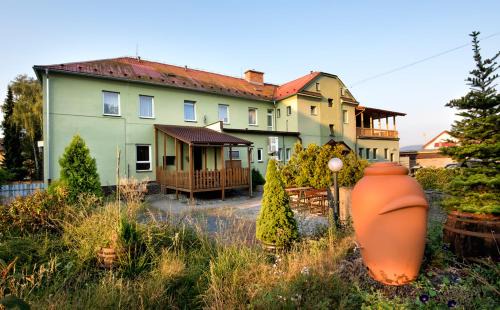 Zvolen Casa | Penzión Centrál