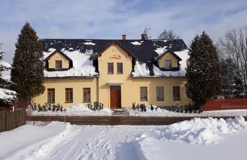 Cervena Voda Casa | Penzion Červená voda -penzion s dotekem dálek