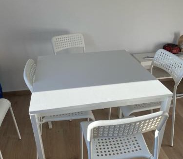 Postojna Apartamento | Penzion Škorenjček