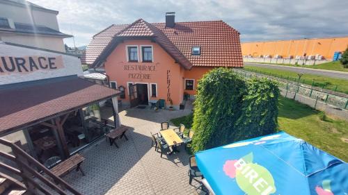 Klatovy Casa | Penzion a restaurace U Strnada