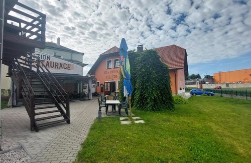 Klatovy Casa | Penzion a restaurace U Strnada