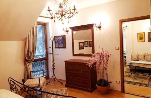 Matuskovo Casa | Penzion a Restauracia Toldi